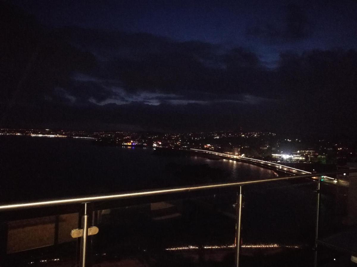 Panoramic Sea Views, Sleeps 4, Torquay 아파트 외부 사진