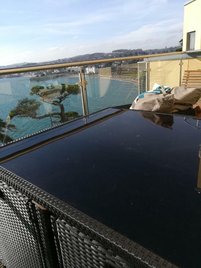 Panoramic Sea Views, Sleeps 4, Torquay 아파트 외부 사진